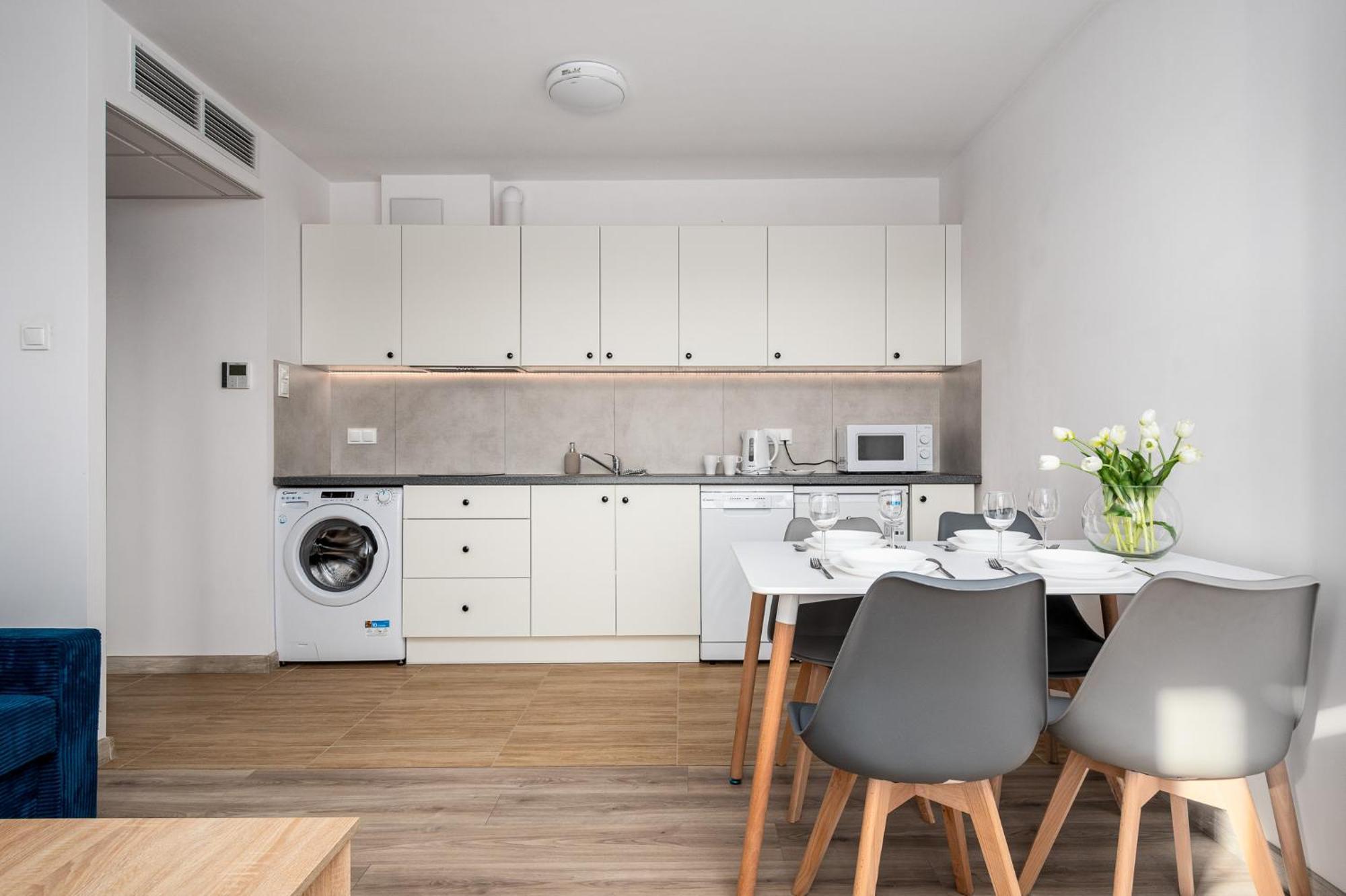 Pileckiego 59 By Perfect Apart Free Parking Warsaw Exterior photo